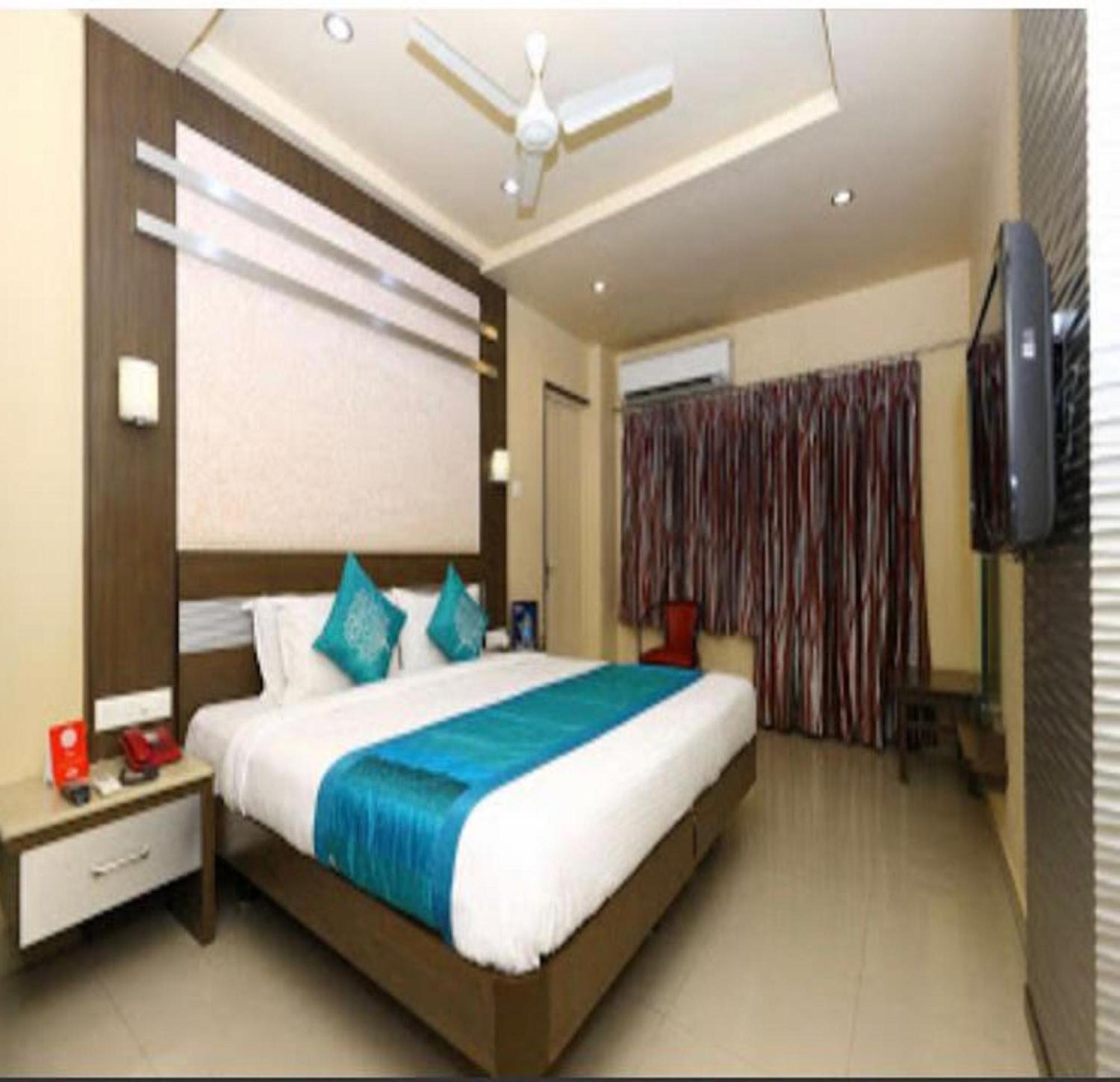 Navaratna Delight Coimbatore Ngoại thất bức ảnh